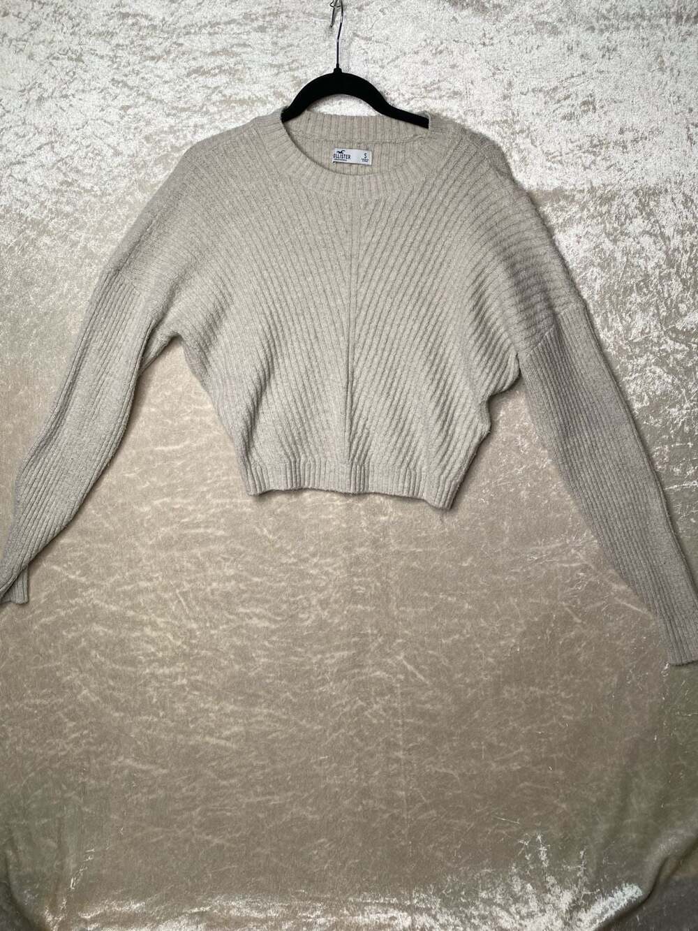 Hollister Ribbed Sweater Size